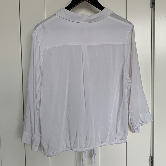 Chico’s White Button Down Front Tie 3/4 Sleeve Blouse - Picture 5 of 14